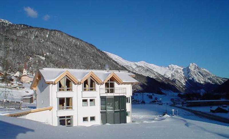 Adrian Bed and Breakfast St Anton am Arlberg Eksteriør billede